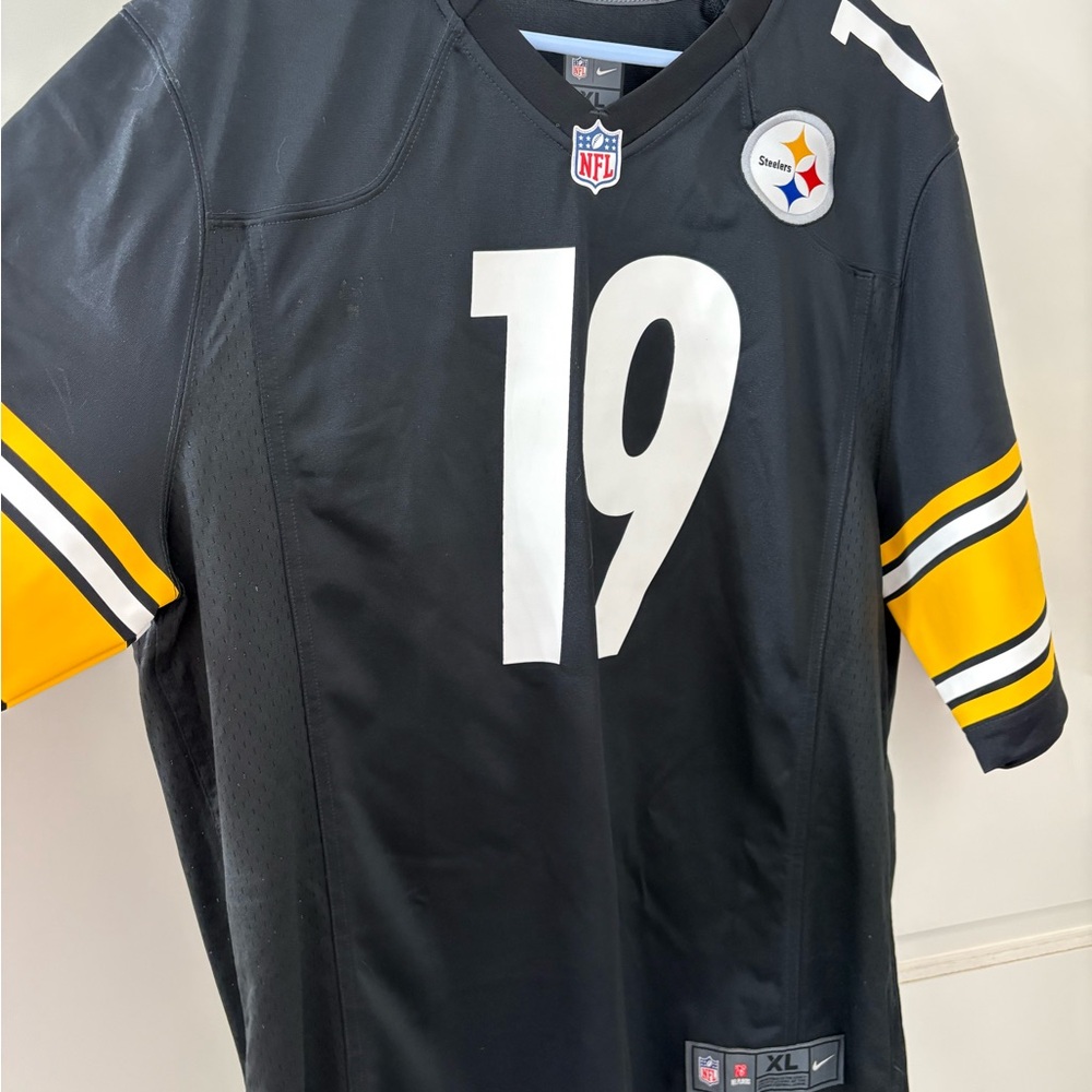 Black and Yellow NFL Jersey